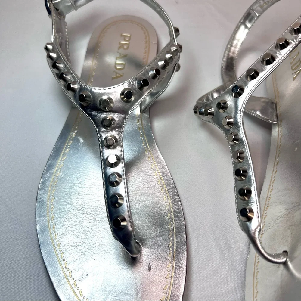 Prada silver metallic Calzature Donna capri studded T strap sandals - Picture 9 of 15